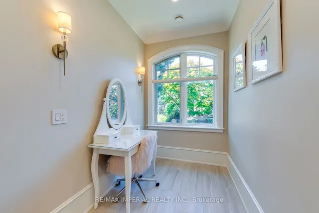 Additional image 27 of 1052 Melvin Ave