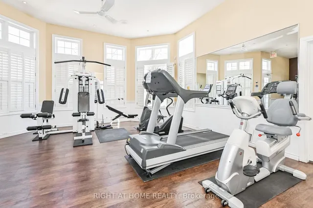 Additional image 31 of 1451 Walker's Line Unit 315