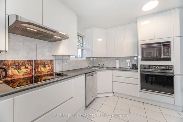 Additional image 16 of 4062 Dunmow Cres