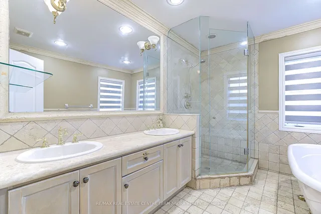 Additional image 19 of 14 River Rock Cres