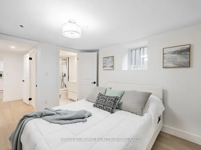 Additional image 36 of 1186 Glenashton Dr