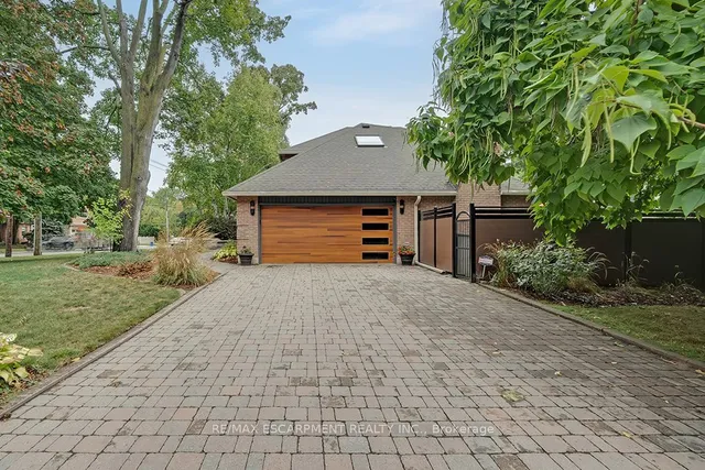 Additional image 3 of 2428 Lakeshore Rd