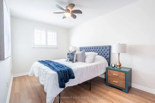 Additional image 15 of 586 Renforth Dr Unit 40