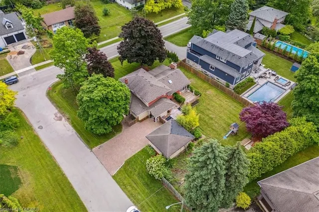 Additional image 41 of 222 Alscot Cres