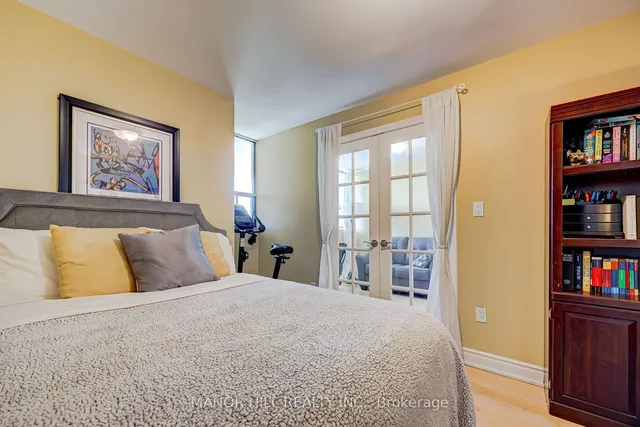 Additional image 28 of 1300 Marlborough Crt Unit 523