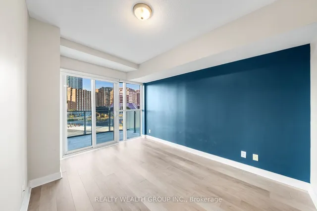 Additional image 20 of 60 absolute Ave Unit 302