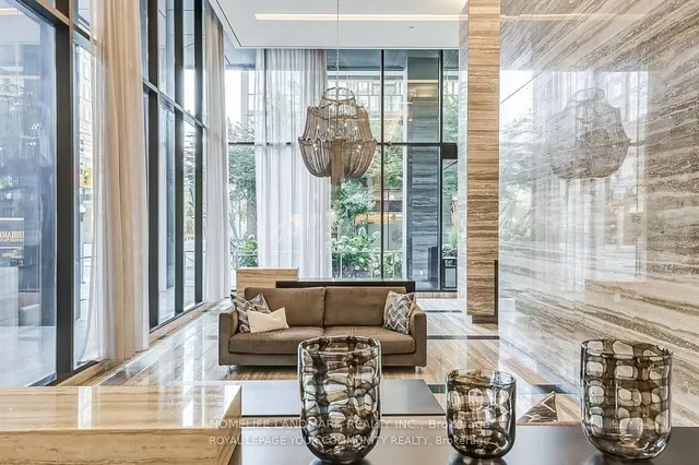 Additional image 30 of 110 Charles St Unit Th03