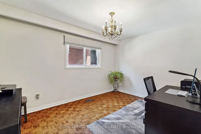 Additional image 24 of 38 Larchmere Ave