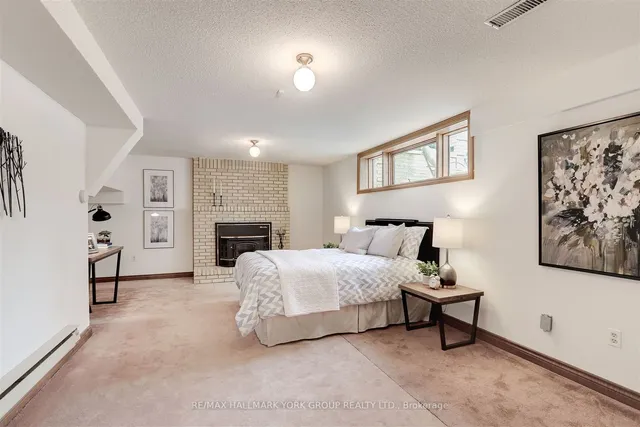 Additional image 30 of 22 Rosegarden Dr