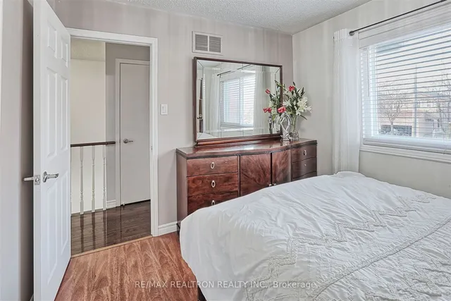 Additional image 28 of 2922 Gulfstream Way