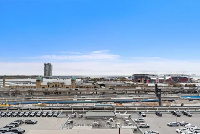 Additional image 32 of 135 East Liberty St Unit 2105