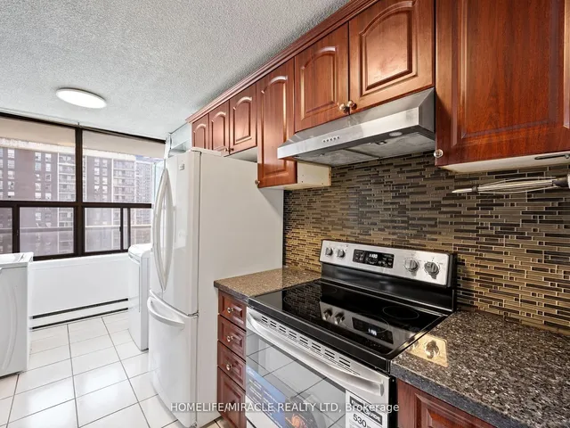 Additional image 19 of 4 Kings Cross Rd Unit 1412