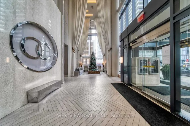 Additional image 31 of 59 Annie Craig Dr Unit 504