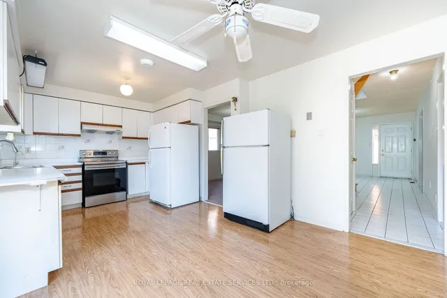 Additional image 19 of 2104 Laurelwood Dr