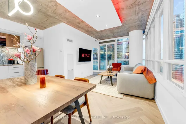 Additional image 3 of 55 Bremner Blvd Unit 1510