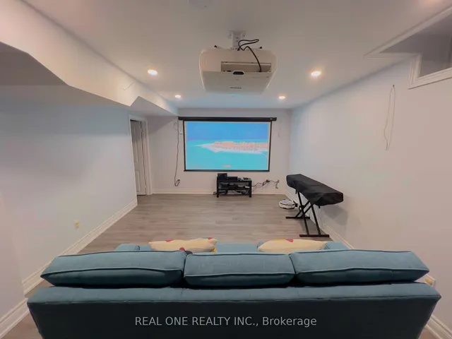 Additional image 35 of 2046 Pineview Dr