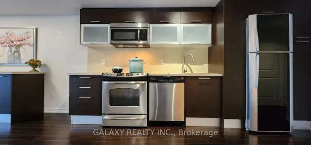 Additional image 10 of 386 Yonge St Unit 1505