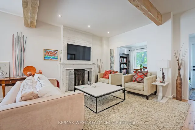 Additional image 6 of 259 Oakwood Ave