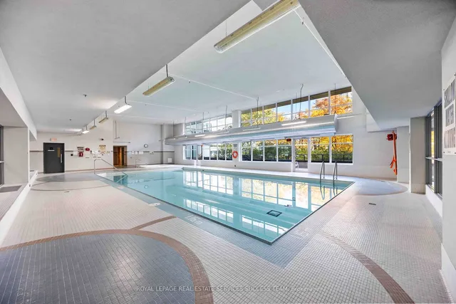 Additional image 33 of 25 Town Centre Crt Unit 1205