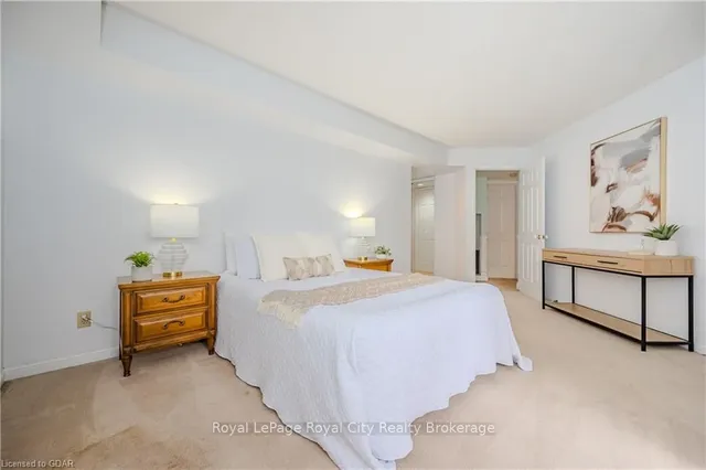 Additional image 10 of 55 KINGSBRIDGE GARDEN Circ Unit 406