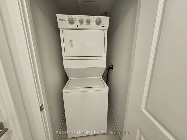 Additional image 14 of 4017 Hickory Dr Unit 05