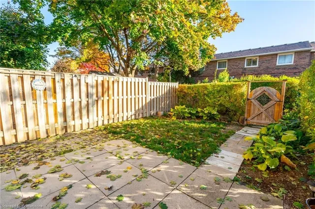 Additional image 19 of 586 Renforth Dr Unit 40