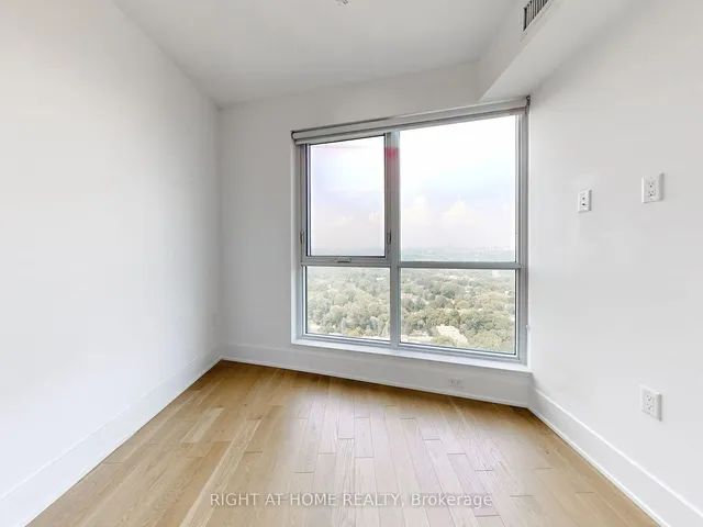 Additional image 14 of 585 Bloor St Unit 3115
