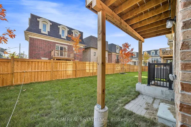 Additional image 37 of 2122 Royal Gala Circ