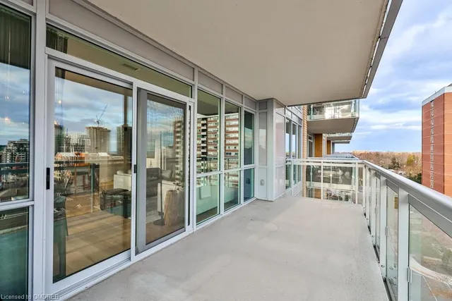 Additional image 34 of 2025 Maria St Unit 807