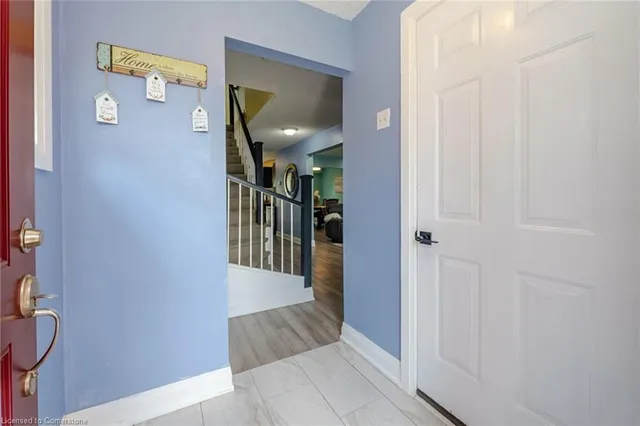 Additional image 33 of 128 Fanshawe Dr