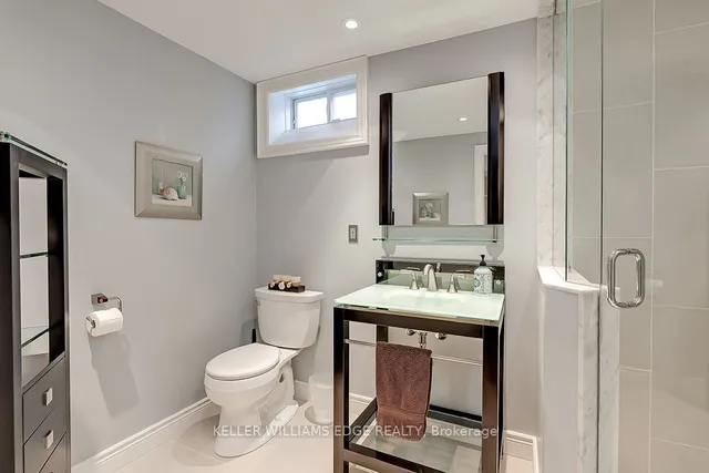 Additional image 32 of 1407 Bayshire Dr