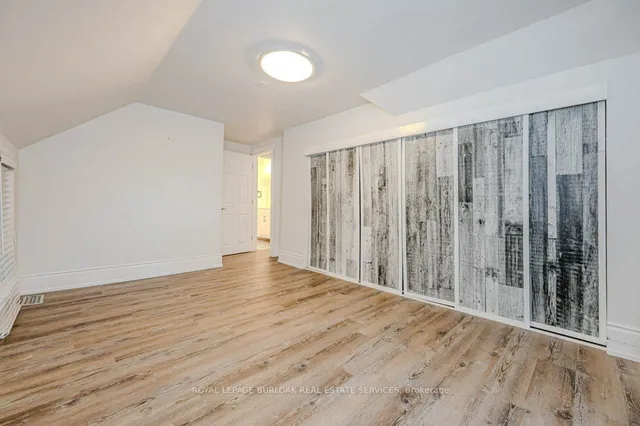 Additional image 29 of 574 Clark Ave