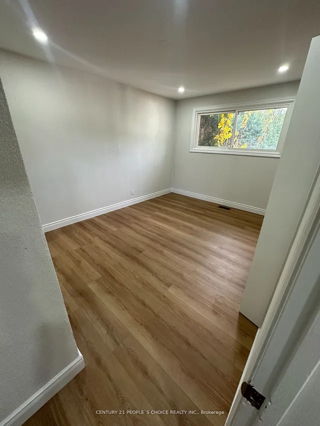 Additional image 2 of 608 Thornwood Ave