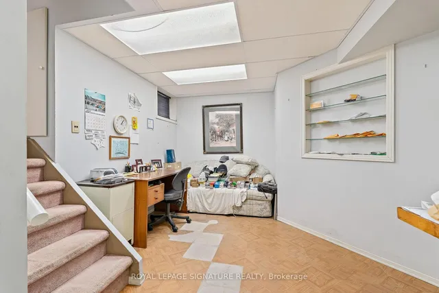 Additional image 22 of 28 Lindridge Ave