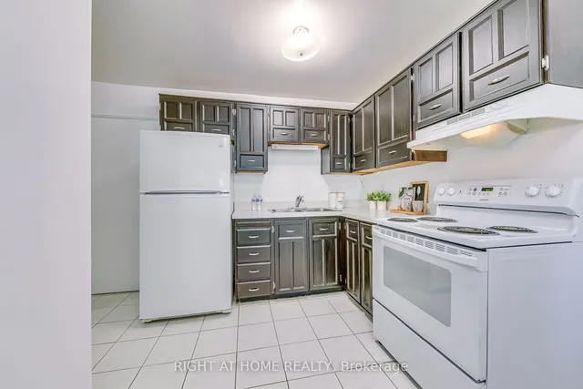 Additional image 11 of 1055 Dundas St Unit 202