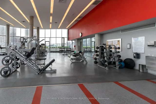 Additional image 32 of 1 Market St Unit 1207