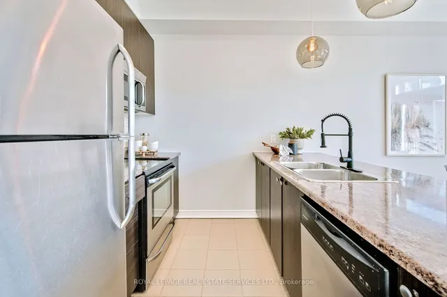 Additional image 14 of 5056 New St Unit 19