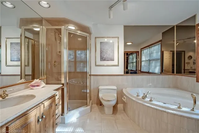 Additional image 39 of 1296 Cumnock Cres