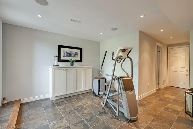 Additional image 42 of 1407 Bayshire Dr