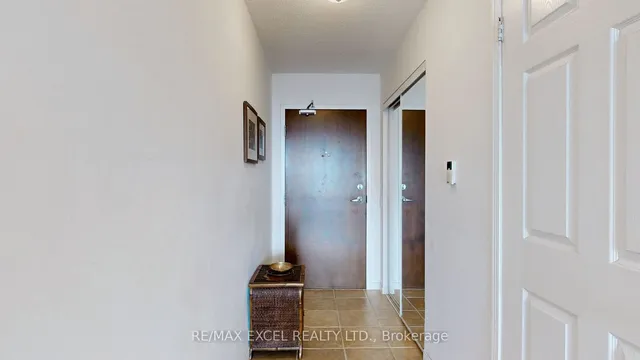 Additional image 21 of 35 Finch Ave Unit 1009