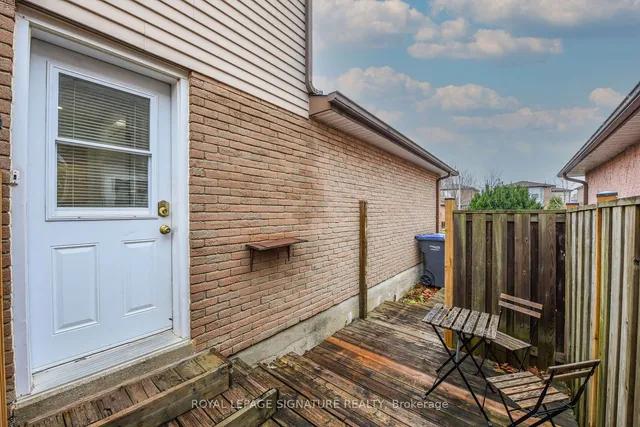 Additional image 34 of 4 Greenleaf Cres