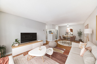 Additional image 3 of 540 18th Avenue SW