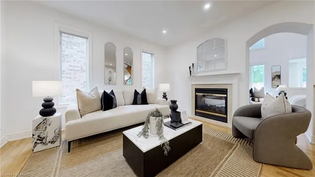 Additional image 4 of 2238 Lyndhurst Dr