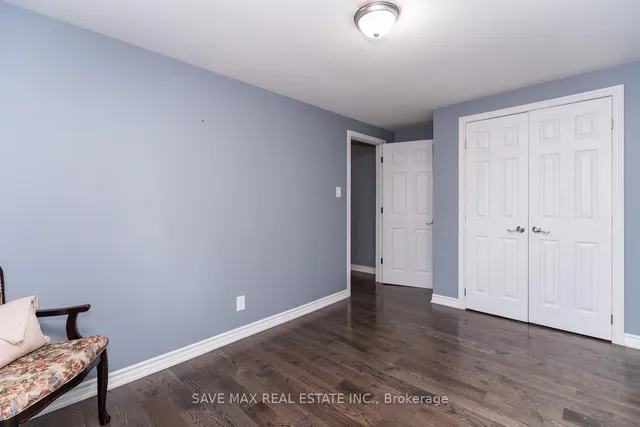 Additional image 26 of 8 Edwin Dr