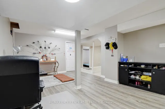 Additional image 33 of 69 Atkins Circ