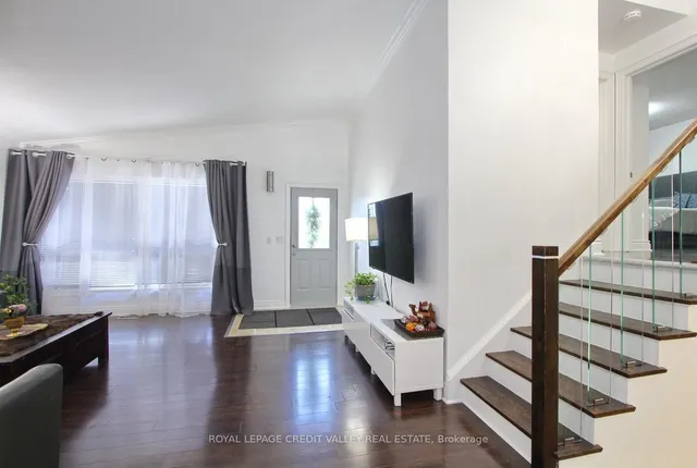 Additional image 5 of 115 Clarence St