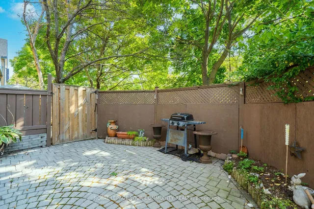 Additional image 27 of 65 Trailwood Dr Unit 112