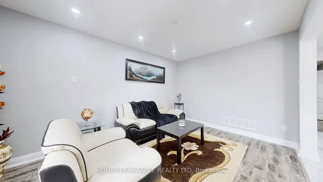 Additional image 11 of 18 Sunny Glen Cres