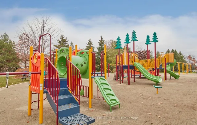 Additional image 25 of 1431 Walker's Line Unit 208