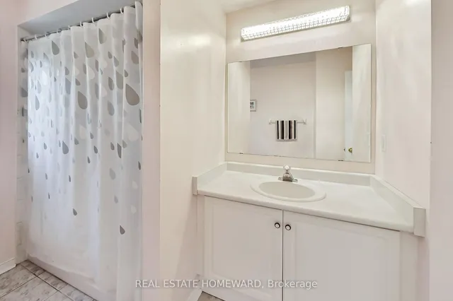 Additional image 29 of 1696 Danthorpe Dr